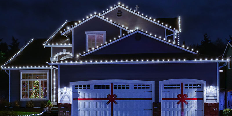 4 Pro Tips For Planning Your Custom Seasonal Lighting